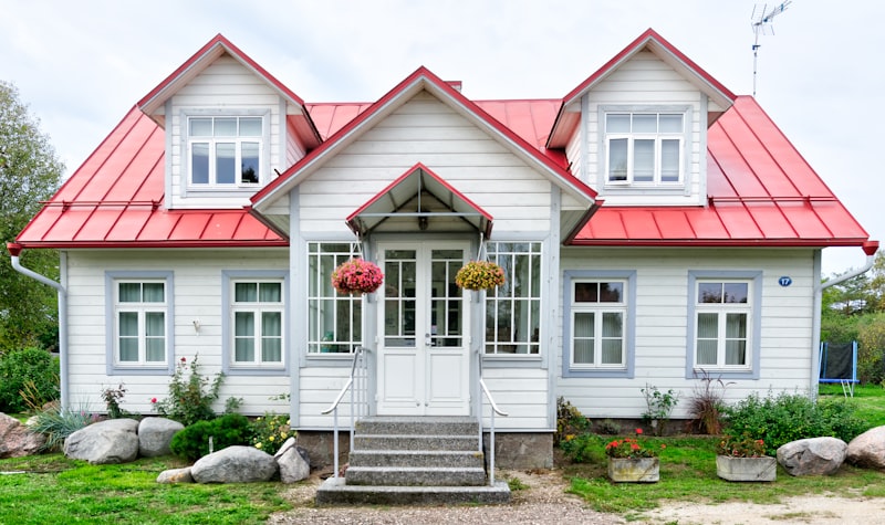 88 Campbell Parade Beachfront Residence